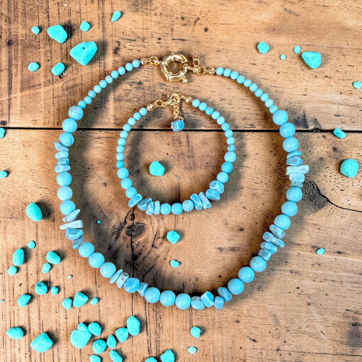 Turquoise ceramic beaded set