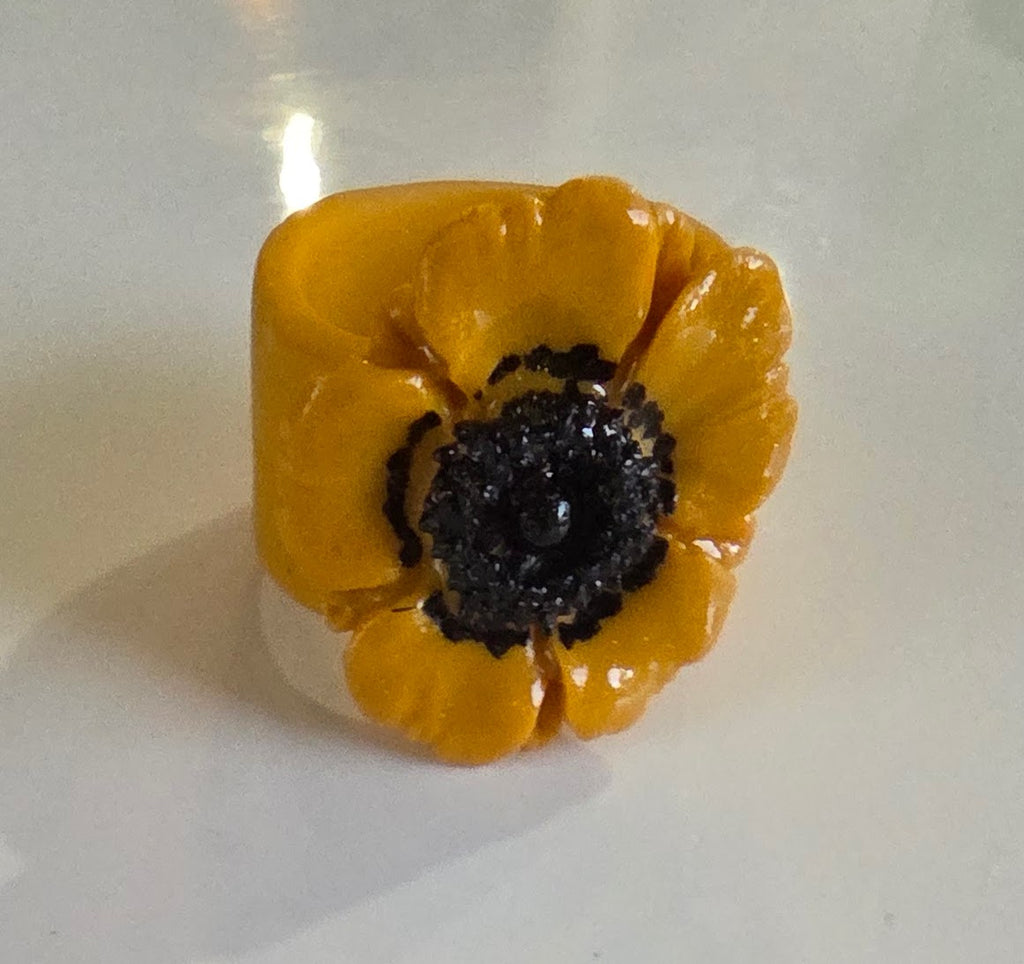Mustard Flower Ring Size 6